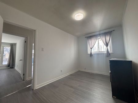 For Lease - 119 Birkdale Road, Toronto, Ontario - Photo 2