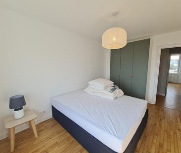 Location Appartement 4 pièces 94m² - Photo 6