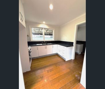 18 Baird St, Fawkner, Vic 3060 - Photo 1