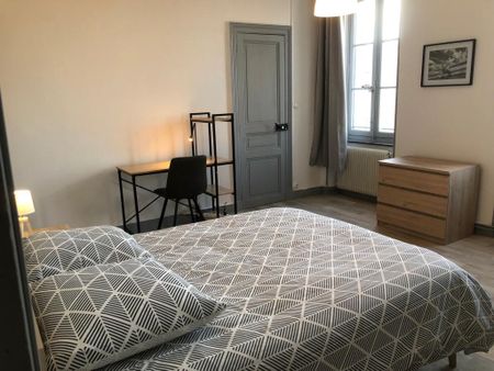 Location Appartement 3 pièces 80m² CARCASSONNE 11000 - Photo 5