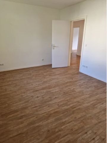 Moderne Familienwohnung in grüner Umgebung - Photo 5