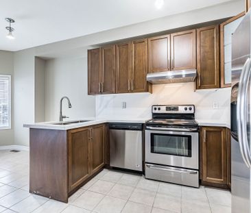 For Lease - 21 Kilrea Way, Brampton, Ontario - Photo 6