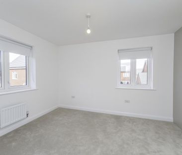 3 bedroom semi-detached house to rent - Photo 1