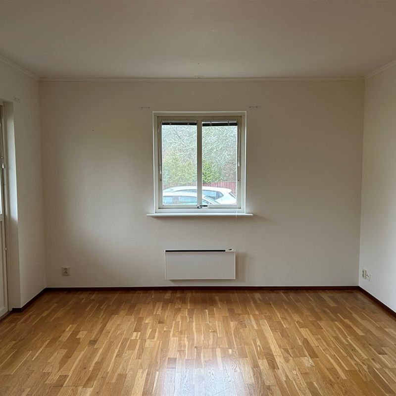 S Lasarettsvägen 16 - Foto 1