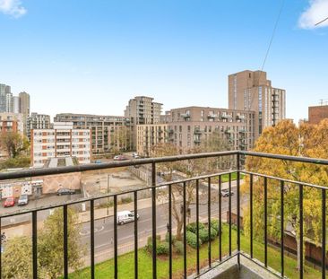 2 Bed Flat, Buckingham House, N4 - Photo 3