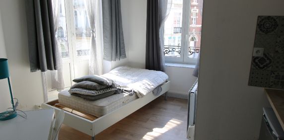 Studio MEUBLÉ de 14.06 m², rue des Postes – Wazemmes réf 730-005 - Photo 2