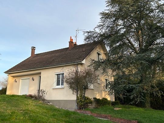 Location Maison 4 Pièces 90 m² - Photo 1