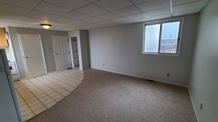 424 Dunlop Street West - Unit 3, Barrie, CA ON L4N 1C2 - Photo 2