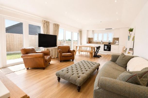 Stanstead Road, Ware - Photo 1