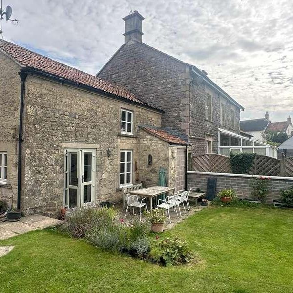 Cranmore, Shepton Mallet, BA4 - Photo 1