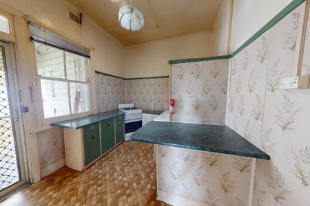 4/142 Young Street, Carrington NSW 2294 - Photo 4