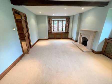 3 bedroom detached house to rent - Photo 2