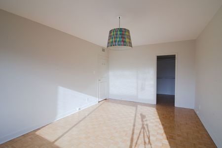 3555 Cote-des-Neiges Road - Photo 4