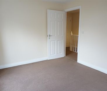 Evesham Road, Redditch - Photo 3