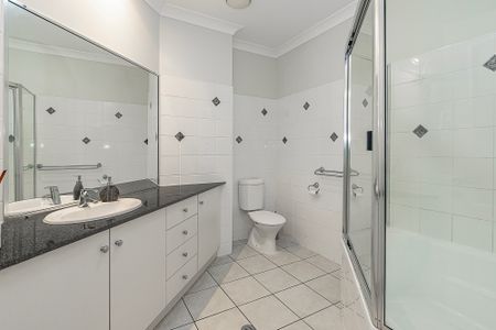 5/60 Mitchell Street, North Ward QLD 4810 - Apartment For Rent | Domain - Photo 2