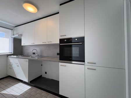 Gelijkvloers appartement met twee slaapkamers in Torhout - Photo 4