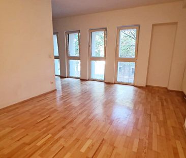 UNBEFRISTET, INNSTRASSE, 60 m2 Altbau, 2 Zimmer, Komplettküche, Wan... - Foto 6