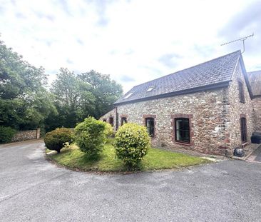 3 bedroom barn conversion to rent - Photo 1
