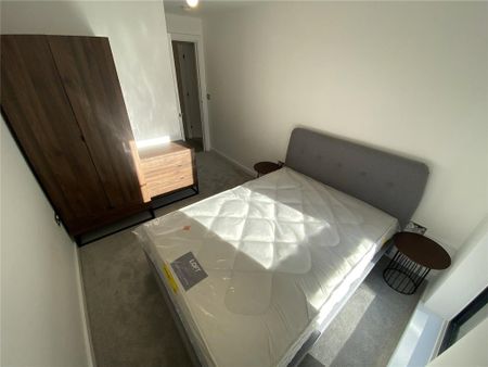2 bedroom apartment to rent - Photo 3