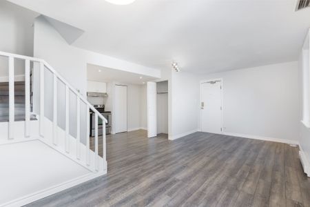 For Lease - 1250 King Street Unit# 30, Toronto, Ontario - Photo 3