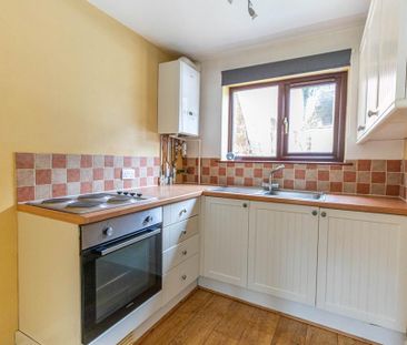 1 bedroom flat to rent - Photo 4