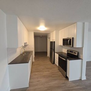 3 Bedroom unit for Rent - Photo 2