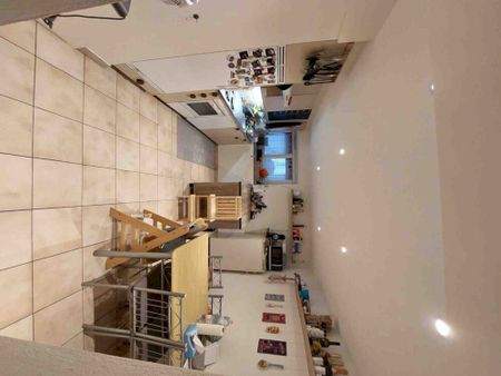 Appartement de 4.5 pièces au rez-de-chaussée - Photo 3