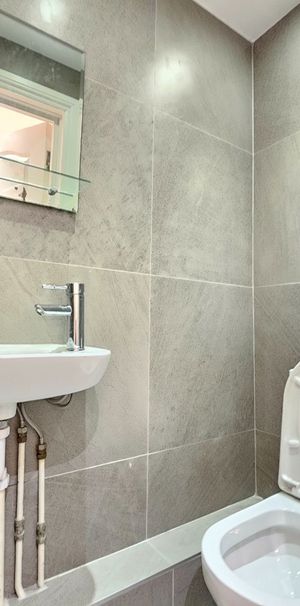 Studio Flat, Balls Pond Road, N1 - Photo 1