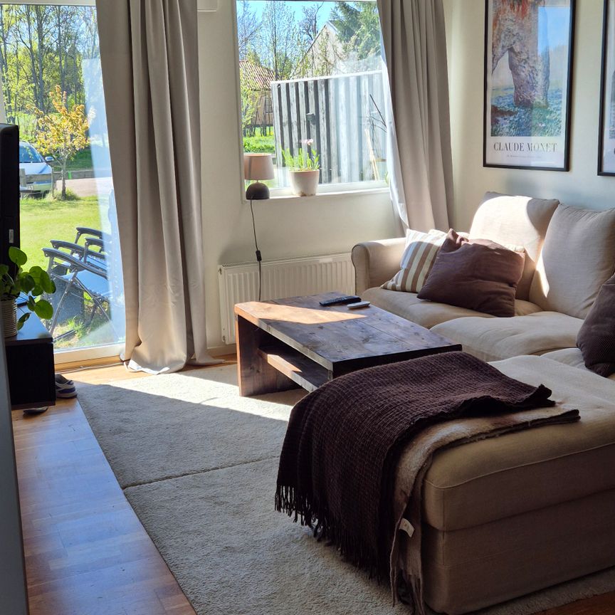 Älby, Björklinge - Foto 1