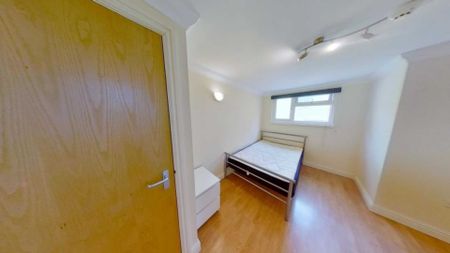 Price £1,750 pcm - Available Now - Furnished - Photo 4