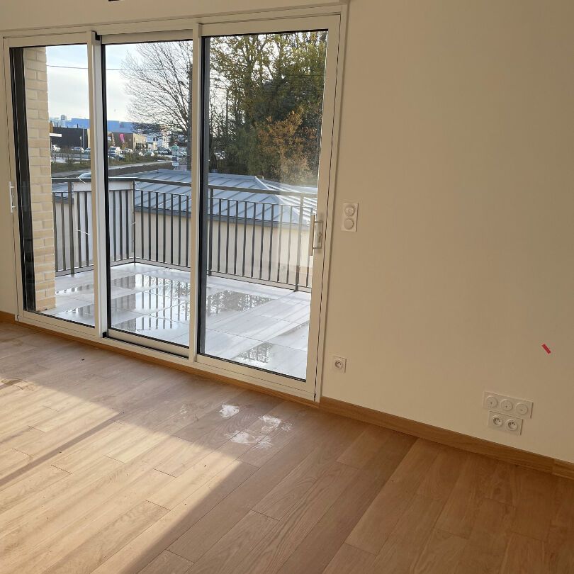 Location Appartement 3 pièces 72m² - Photo 1