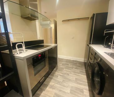 1 Bed Flat, Southside, B5 - Photo 6