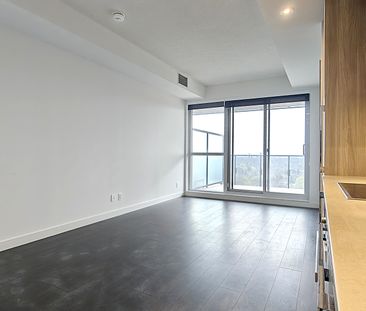 For Lease - 27 McMahon Drive Unit# 1905, Toronto, Ontario - Photo 1