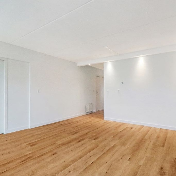 Te huur: Appartement Scherpenzeelstraat in Amsterdam - Photo 1