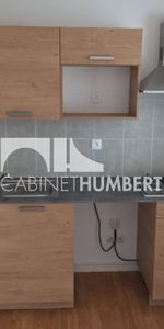 Location Appartement 2 pièces 47m² ST ETIENNE 42000 - Photo 3