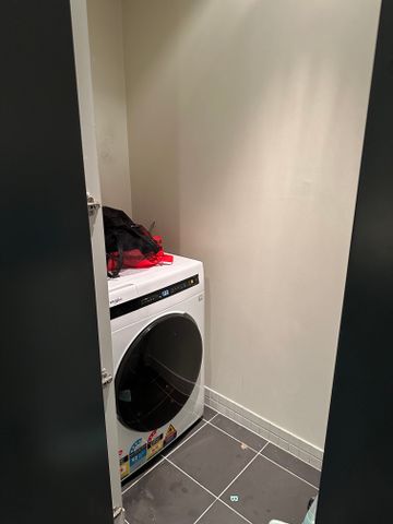 Port Melbourne - Photo 2