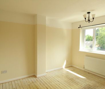 3 bedroom detached house to rent - Photo 3