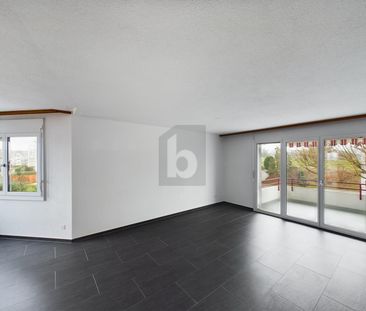 MODERN, COMFORTABLE AND WITH A COZY BALCONY - Photo 1