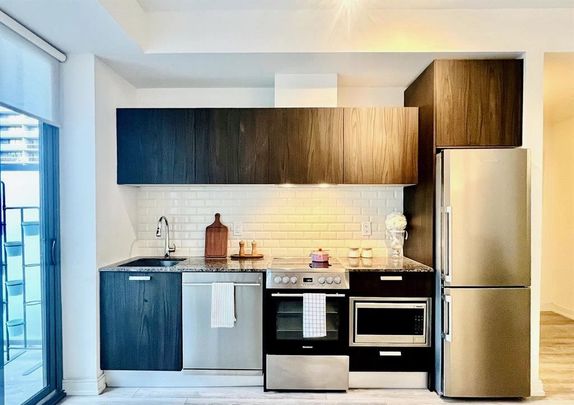 For Lease - 50 Charles Street Unit# 1011, Toronto, Ontario - Photo 1