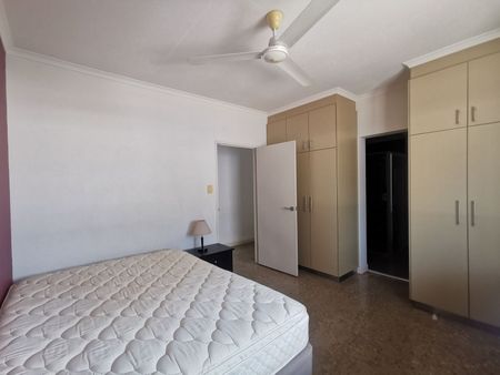 INNER CITY LIVING - FULLY FURNISHED & EQUIPPED - Photo 3