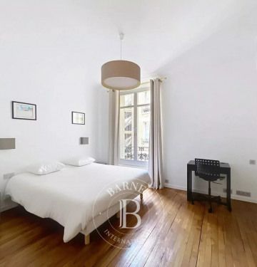 Appartement • Saint James-Général Koenig - Photo 5