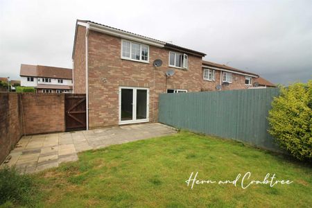2 Bedroom House - End Terrace - Photo 4
