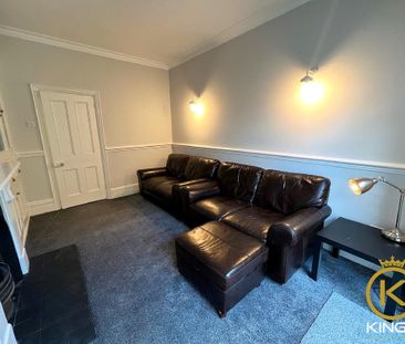 4 bedroom terraced house to rent - Photo 3