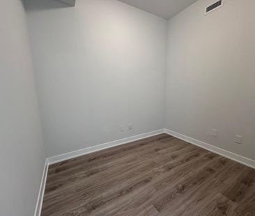 For Lease - 4130 Parkside Village Drive Unit# 308, Mississauga, Ont... - Photo 3