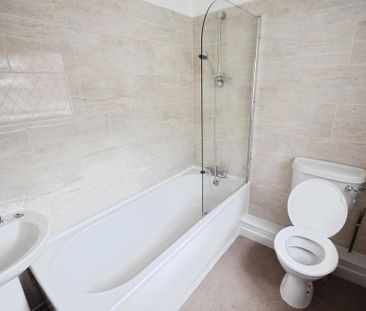 2 bedroom terraced house to rent - Photo 5