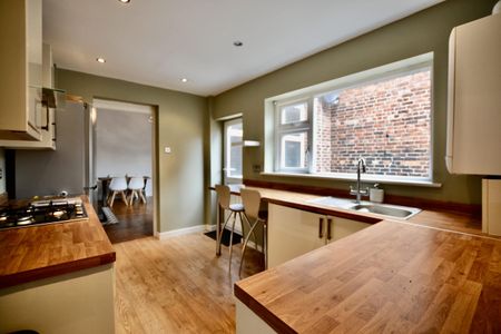 Helmsley Road, Sandyford, NE2 - Photo 2