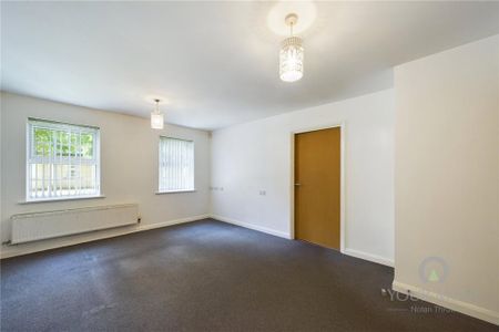 2 bedroom flat to rent - Photo 2