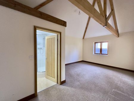 3 bedroom barn conversion to rent - Photo 4