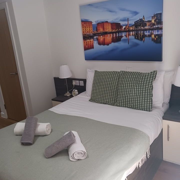 Studio Flat, Stanley Street, L1 - Photo 1