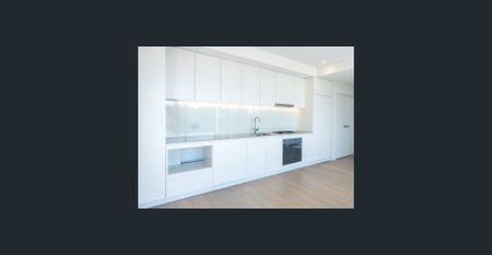 HUGE ONE BEDROOM PLUS STUDY IN A PRIME LOCATION - Photo 2